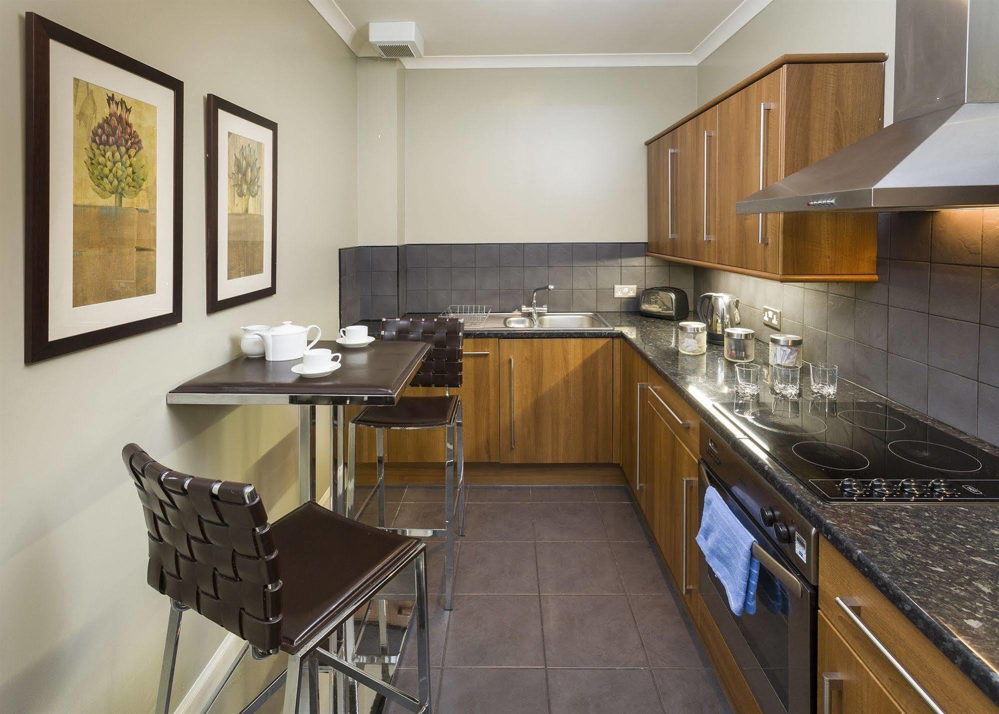 Nicolson Apartments Edinburgh Dış mekan fotoğraf